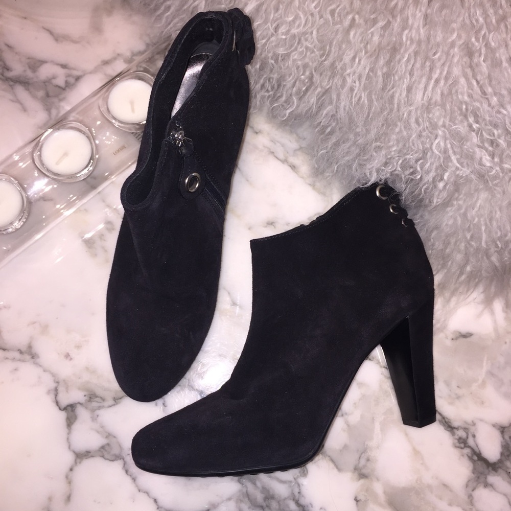 Car Shoe by Prada Black Suede Tassel Booties 41 11